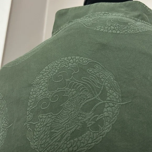 Citron Santa Monica Top Army Green Silk Asian Print Mandarin Collar Women’s M - Picture 10 of 15